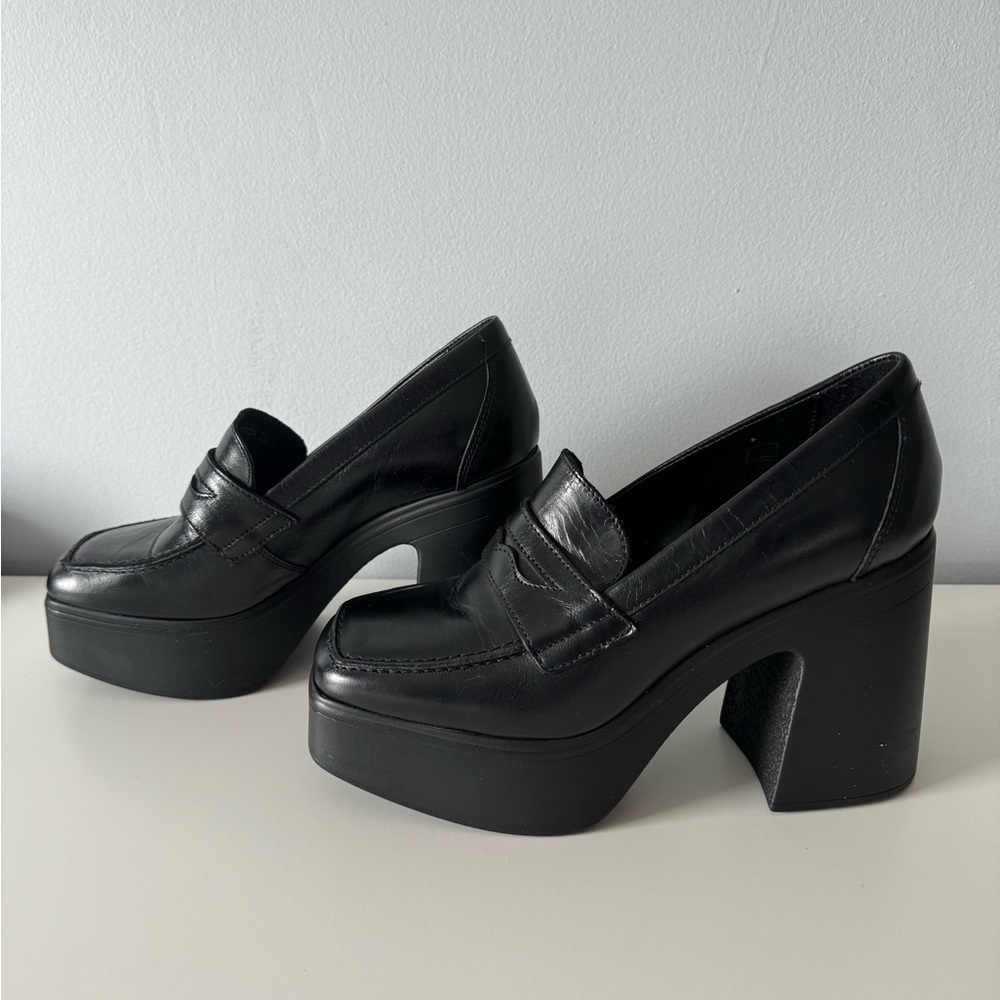 Free People Zoe Platform Loafers!